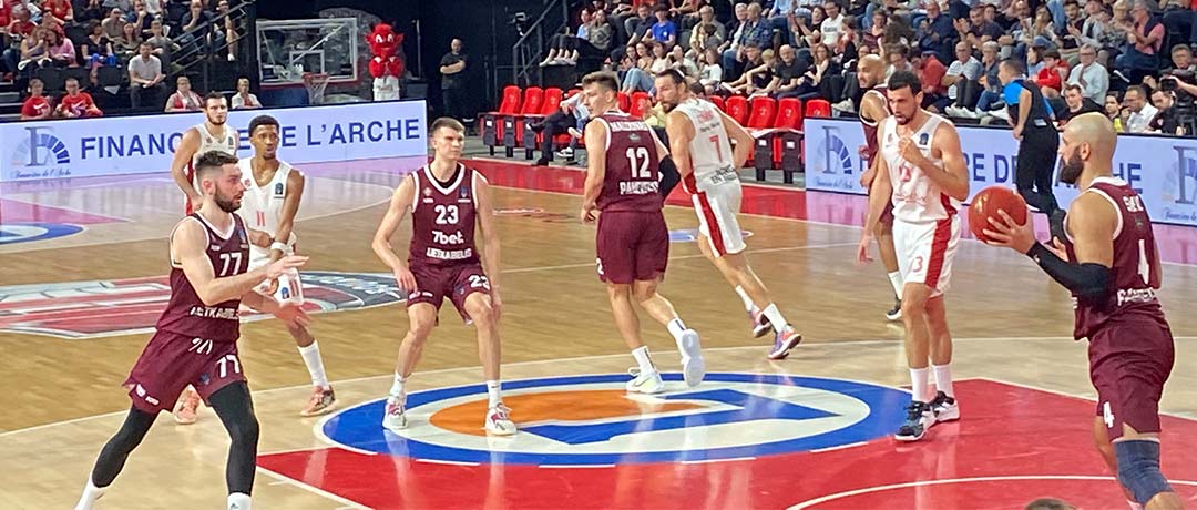 Financière de l'arche - Partenaire de l’équipe de basket JL Bourg-en-Bresse